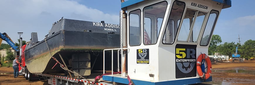River Tug Boat